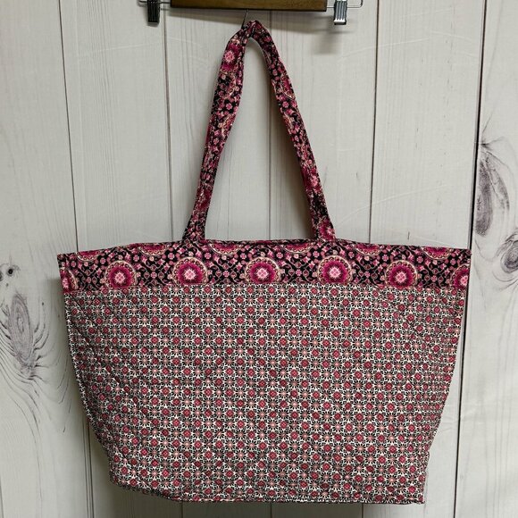 Vera Bradley Iconic GRAND Tote – Raspberry Medallion – NWT - Reversible - Picture 4 of 12